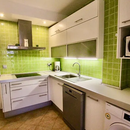 Elviria Playa Apartment Marbella