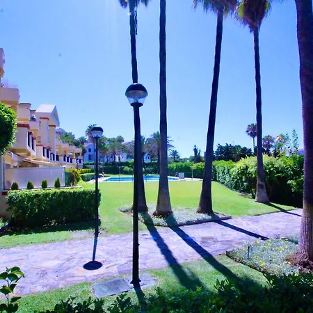 Apartment Elviria Playa *