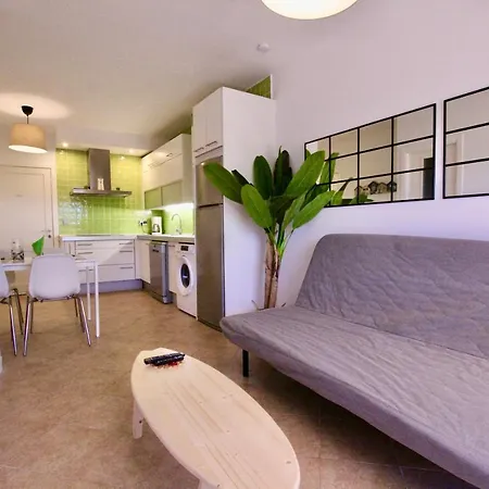 Elviria Playa Apartment Marbella
